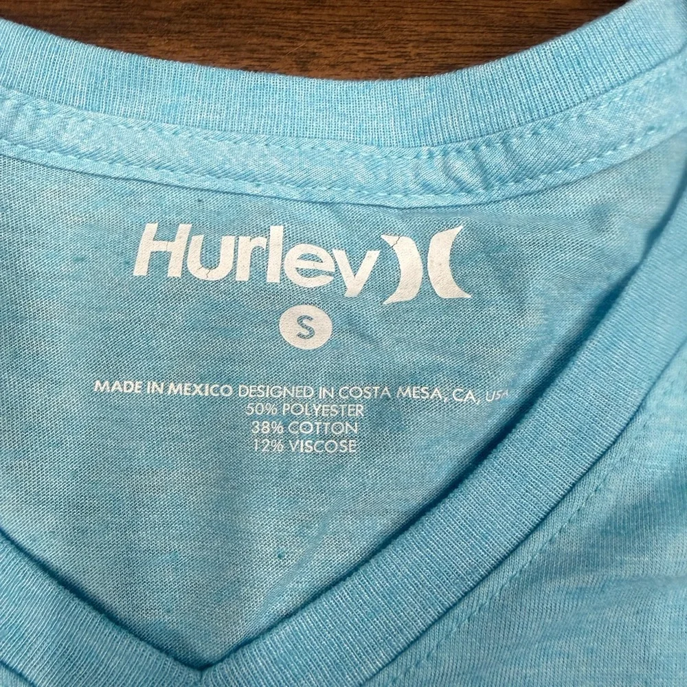 Hurley Men's Sky Blue V-Neck T-Shirt